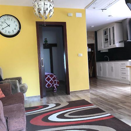 Precioso Apartamento Fina La Caprichosa En Centro De Mondariz Exterior foto