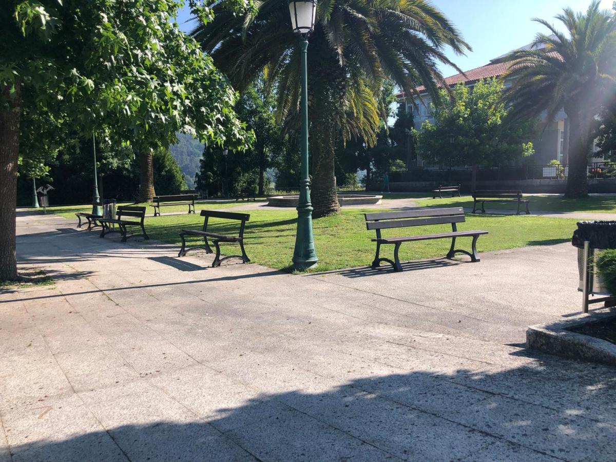 Precioso Apartamento Fina La Caprichosa En Centro De Mondariz Exterior foto
